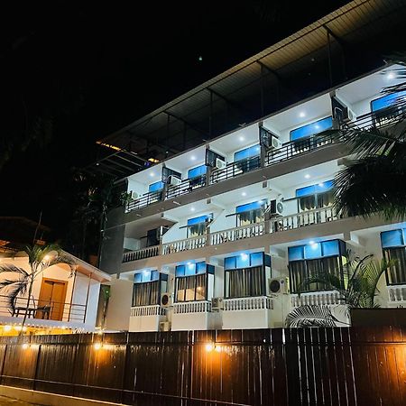 Hotel Pleasure Inn Near Turtle Beach Morjim Manage By Ld Group Of Hospitality Esterno foto