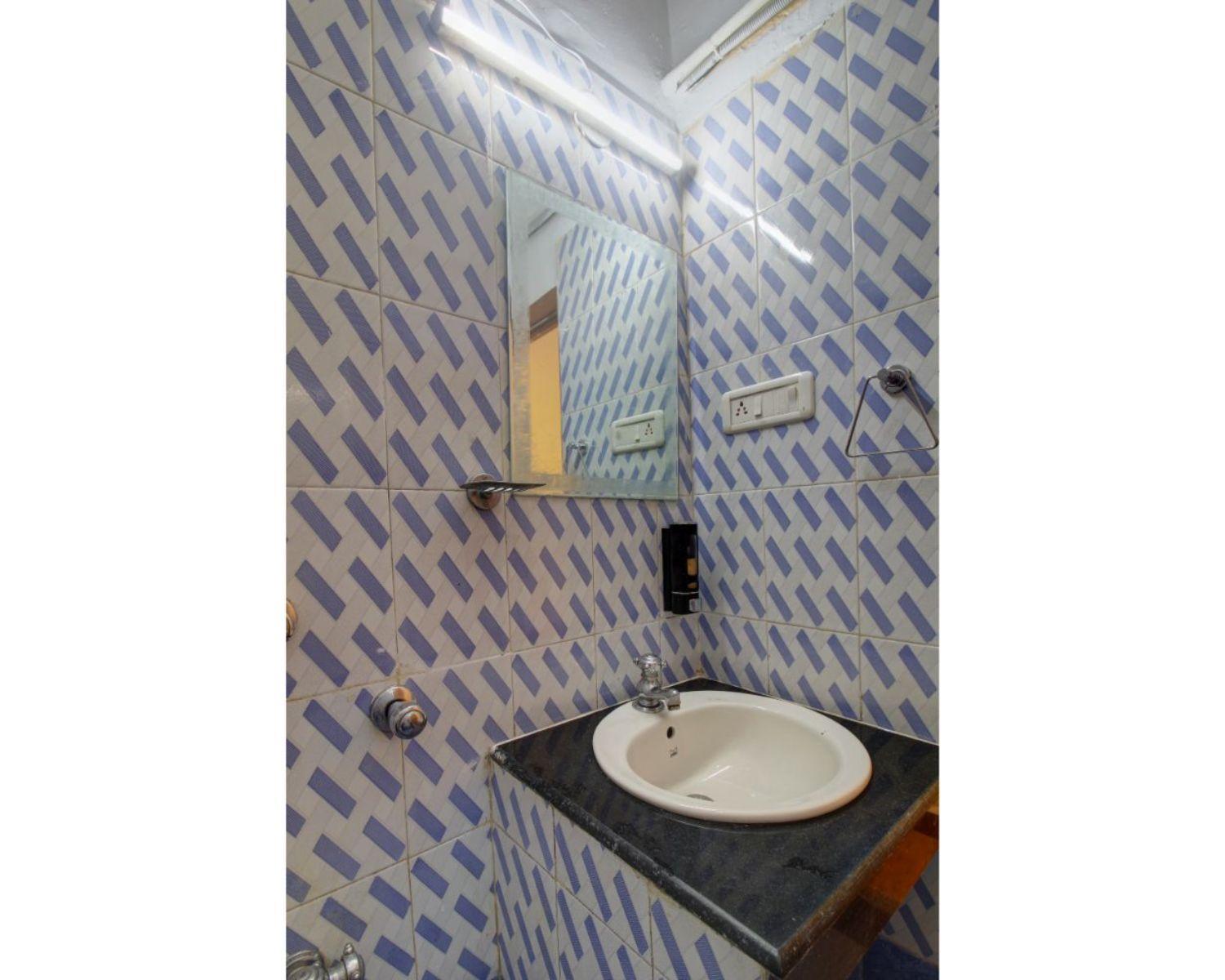 Hotel Pleasure Inn Near Turtle Beach Morjim Manage By Ld Group Of Hospitality Esterno foto